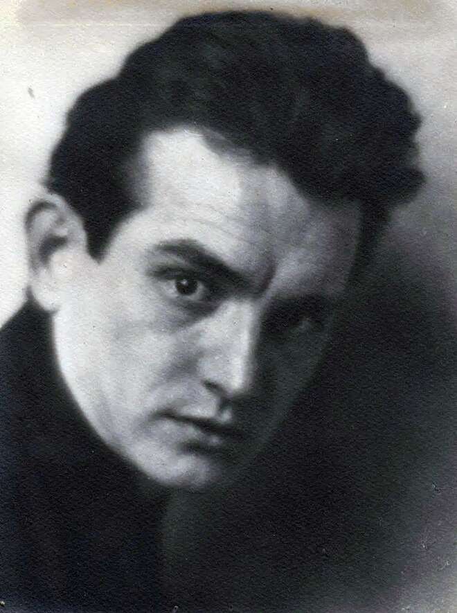 Євген Плужник