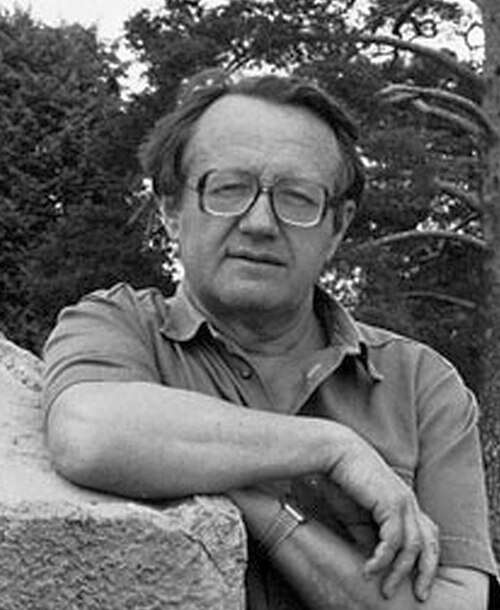 Алесь Адамовіч